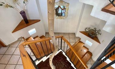 Venta Residencia en Club de Golf los Encinos