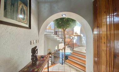 Venta Residencia en Club de Golf los Encinos