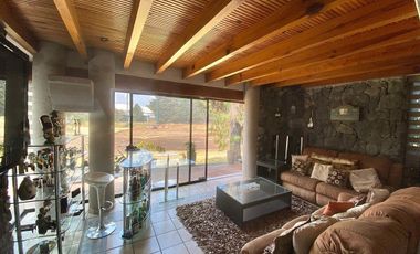 Venta Residencia en Club de Golf los Encinos