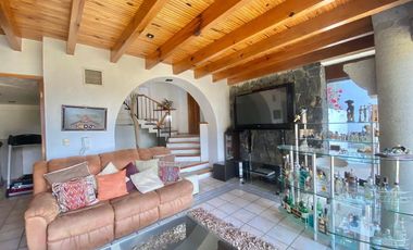 Venta Residencia en Club de Golf los Encinos