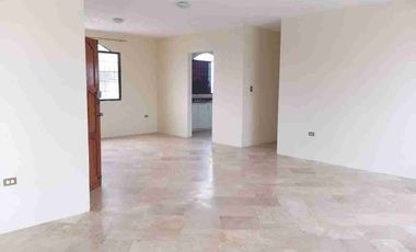 Casa en Venta en La Ciudadela Italiana en Salinas