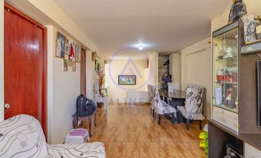 Casa en Venta en Mayorazgo, Ate – 261 m² en Esquina, Perfecta para Inversionistas | Tiene 4 Departamentos Independientes