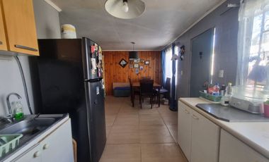 Casa Esquina Sólida, 180 M² de Terreno, Tongoy, Coquimbo.