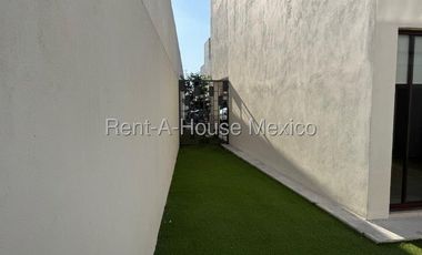 Zibatá casa en renta de 3 recamaras Bpa2096