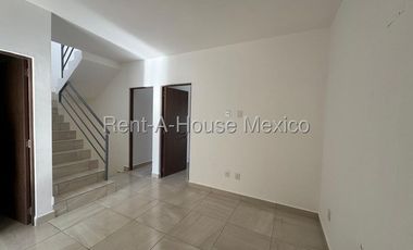 Zibatá casa en renta de 3 recamaras Bpa2096