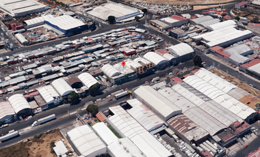 REMATO LOCAL COMERCIAL EN EXCELENTE UBICACIÓN Y PRECIO POR DEBAJO DE SU VALOR MERCADO