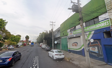 REMATO LOCAL COMERCIAL EN EXCELENTE UBICACIÓN Y PRECIO POR DEBAJO DE SU VALOR MERCADO
