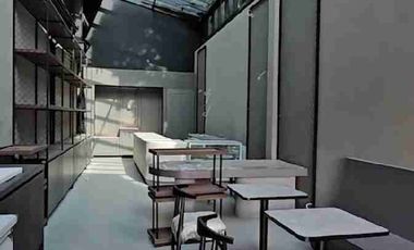 Kantor Pusat Jl Raya Letjen S Parman Jakarta Barat