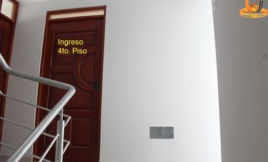 VENDO TRIPLEX POR URB. ALTOS DE LA MERCED, HUANCAYO