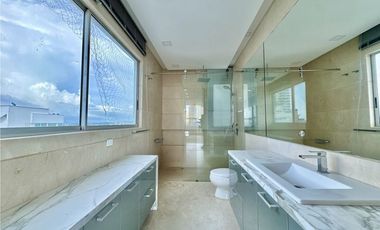 VENTA Apartamento en Castillogrande, Edificio Luxor