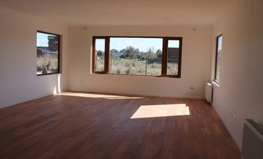 ARRIENDO CASA EN BARRIO CONSOLIDADO