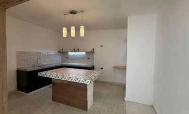 CASA EN RENTA EN PENSIONES A 1 MINUTO DE PLAZA LAS AMERICAS - MÉRIDA, YUCATÁN