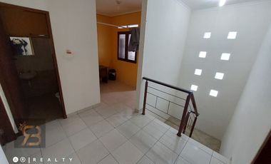 RUMAH SAYAP DAGO BANDUNG Hanya Selangkah ke Jalan Utama Ir H Juanda