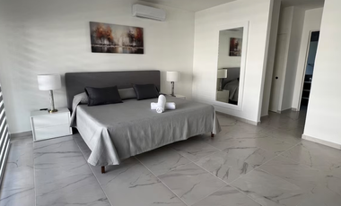 Villa de Lujo de 4 Recámaras y Alberca Privada en Playa Del Carmen