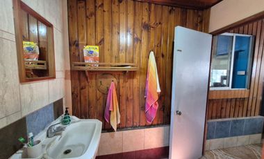 Se vende propiedad con casa dos pisos calle avenida Adrián Sector Artificio La calera