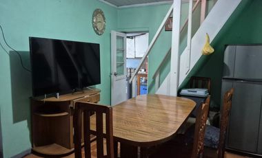 Se vende propiedad con casa dos pisos calle avenida Adrián Sector Artificio La calera