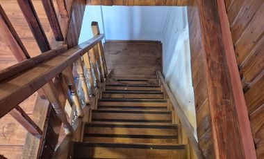 Se vende propiedad con casa dos pisos calle avenida Adrián Sector Artificio La calera