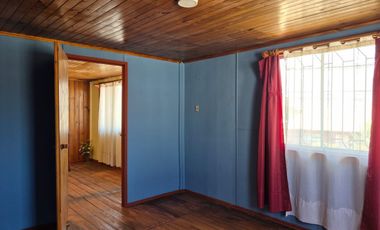 Se vende propiedad con casa dos pisos calle avenida Adrián Sector Artificio La calera