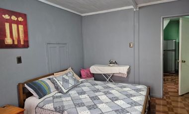 Se vende propiedad con casa dos pisos calle avenida Adrián Sector Artificio La calera