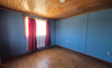 Se vende propiedad con casa dos pisos calle avenida Adrián Sector Artificio La calera