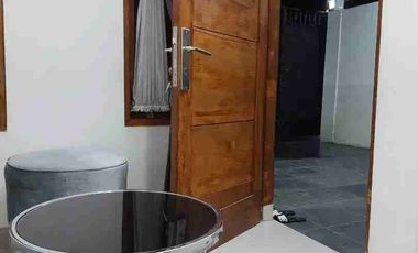 DISEWAKAN RUMAH di Cisaranten Arcamanik Siap Huni Semi Furnished