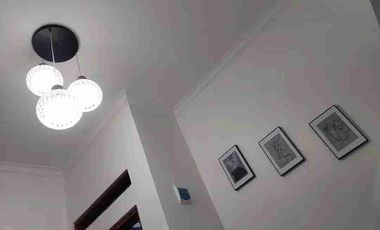 DISEWAKAN RUMAH di Cisaranten Arcamanik Siap Huni Semi Furnished