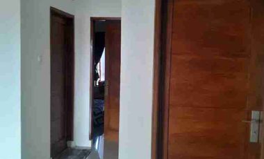 DISEWAKAN RUMAH di Cisaranten Arcamanik Siap Huni Semi Furnished