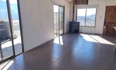 Parcela con casa en condominio en Curacaví