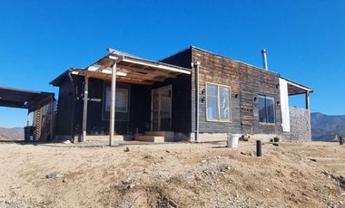 Parcela con casa en condominio en Curacaví