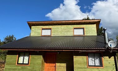Terreno en Venta con 3 casas incluidas en Coñaripe, Panguipulli