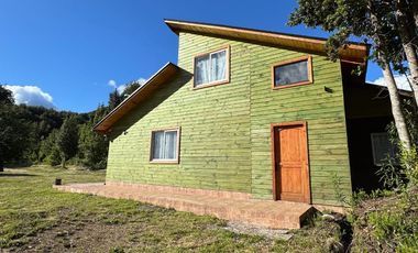 Terreno en Venta con 3 casas incluidas en Coñaripe, Panguipulli