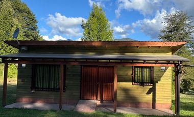 Terreno en Venta con 3 casas incluidas en Coñaripe, Panguipulli