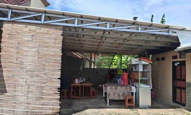 dijual rumah 2 lantai di belakang smk pui  jl salamudin kota majalengka 1.5 m