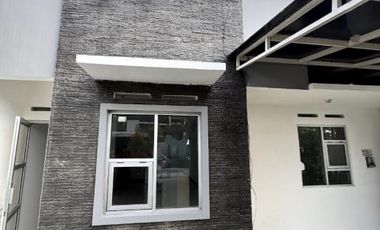 DI SEWAKAN RUMAH TERAWAT DI KAWASAN CIKUTRA BOJONG KONENG BANDUNG