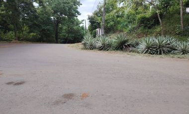 Terreno esquinero de venta en la Urbanización Lago de Capeira, 1528 m2