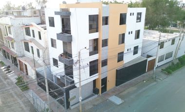Dpto. en Alquiler en Urb Puente Blanco Incluye Cochera