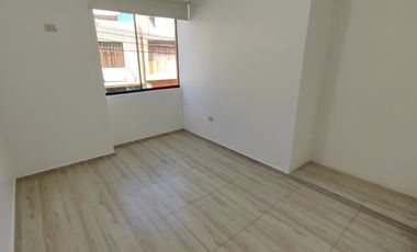 Dpto. en Alquiler en Urb Puente Blanco Incluye Cochera