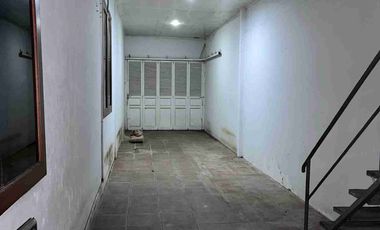rumah cantik siap huni dekat Undip Tembalang