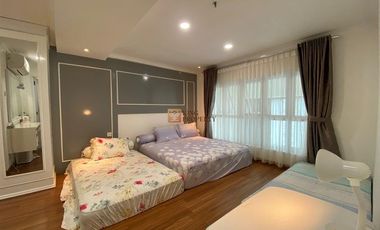 Diatas Mall Central Park 2 sebelah Soho Capital & Taman Anggrek, Disewa Neo Soho Residence Soho Podomoro City Furnished 96m2 2 Lantai Mezzanine.