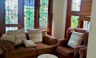 Rumah Mewah dalam kompleks elit di Denpasar dekat Living World