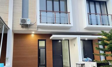 Dijual Rumah Baru Puri Safira Regency Dekat Lakarsantri