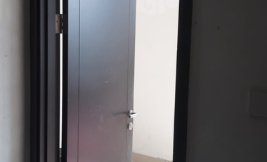Murah nih Ruko 2,5 lantai  Savoy JGC Cakung Jakarta Timur siap usaha bisa KPR