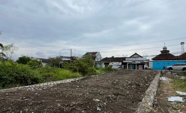 Lokasi Potensial 7 Menit Jl Ringroad Selatan
