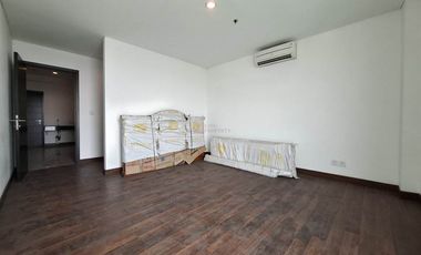 1BR AKR Gallery West Residence Spacious 53m² Minimalist Space, Dekat Central Park Mall