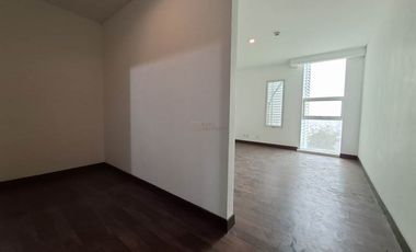 1BR AKR Gallery West Residence Spacious 53m² Minimalist Space, Dekat Central Park Mall