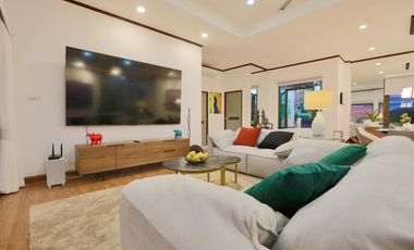 Totally refurbished pool villa in gated community in the upcoming Bang Saray