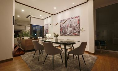 Totally refurbished pool villa in gated community in the upcoming Bang Saray