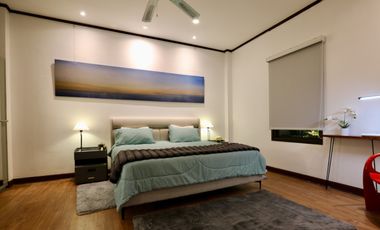 Totally refurbished pool villa in gated community in the upcoming Bang Saray