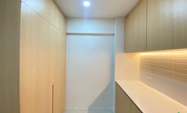 Beautiful Newly Renovated Condo for Rent in Galae Thong Condo