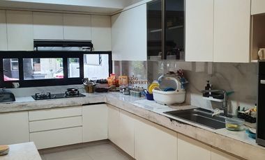 Dream Home Alert Dijual Rumah 3,5 Lantai Private Pool di Puri Mansion Bangunan Baru Premium & Eksklusif